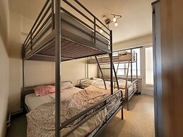 Apartment Near the Beach in Vibrant Area