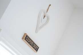 Coopers Croft - 1 Bedroom Apartment Markinch