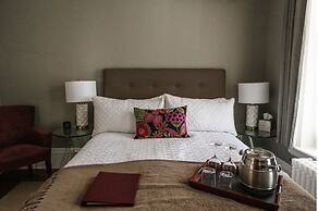 The Manse Boutique Inn