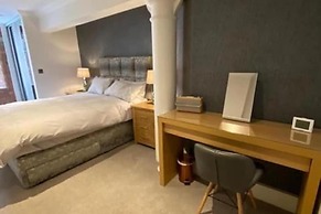 Cocoa Suites-2 Bed-city Centre-pets-parking