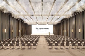 Wyndham Grand Chengdu East