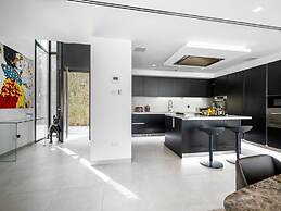 Luxury Villa with Views Marbella