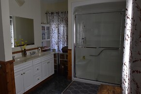 Miller House By the Bay