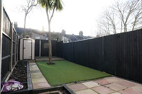 3 Bed-sleeps 7-garden-parking-town Centre