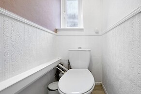 Luxe Stays - Sleeps 7 - Jacuzzi