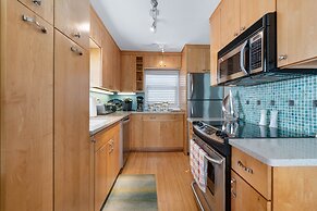 Oceanfront 2 bed 2 Bath Condo New Smyrna Beach