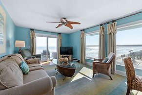 Oceanfront 2 bed 2 Bath Condo New Smyrna Beach
