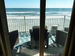 Oceanfront 2 bed 2 Bath Condo New Smyrna Beach