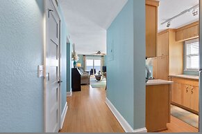 Oceanfront 2 bed 2 Bath Condo New Smyrna Beach