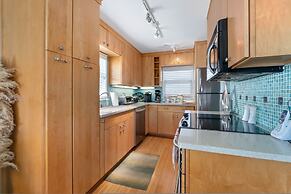 Oceanfront 2 bed 2 Bath Condo New Smyrna Beach