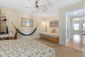 Oceanfront 2 bed 2 Bath Condo New Smyrna Beach