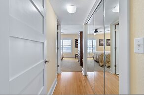 Oceanfront 2 bed 2 Bath Condo New Smyrna Beach