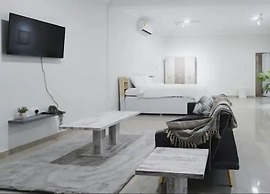 SHEPHERD LINKS APARTMENTS