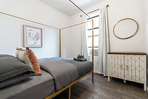 Elegant Harlem Suites