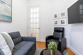 Elegant Harlem Suites