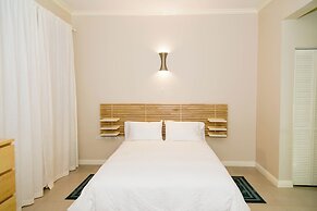 CTBH at EI8HT Super Studios