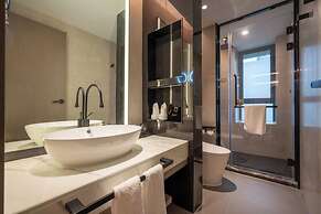 World Hotel Jinan CBD Longhu Branch