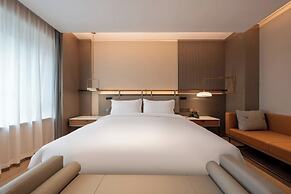 World Hotel Jinan CBD Longhu Branch