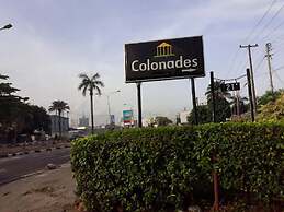 COLONADES HOTEL