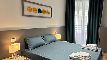 Seaside Suites