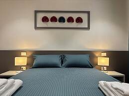 Seaside Suites