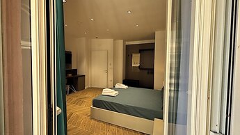 Seaside Suites