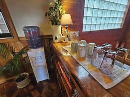 Vacation House Camp 7 Baguio Transient 6BR