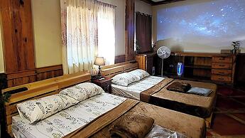 Vacation House Camp 7 Baguio Transient 6BR