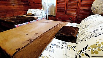 Vacation House Camp 7 Baguio Transient 6BR