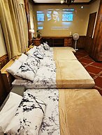 Vacation House Camp 7 Baguio Transient 6BR