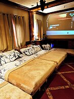 Vacation House Camp 7 Baguio Transient 6BR