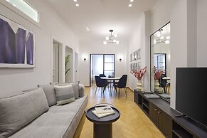 The Athenian Chic Elegant Residence in Kolonaki
