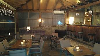 Gero-fotis Guesthouse - Upper Floor Superb View