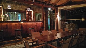 Gero-fotis Guesthouse - Upper Floor Superb View