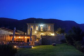 Gero-fotis Guesthouse - Upper Floor Superb View