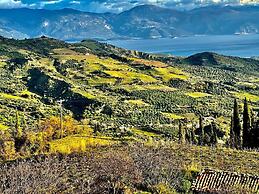 Gero-fotis Guesthouse - Upper Floor Superb View