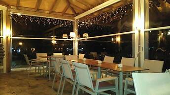 Gero-fotis Guesthouse - Upper Floor Superb View