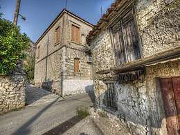 Gero-fotis Guesthouse - Upper Floor Superb View