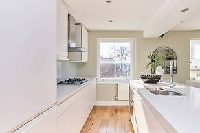 The Notting Hill Hideout - 2bdr Apartment