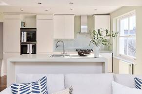 The Notting Hill Hideout - 2bdr Apartment