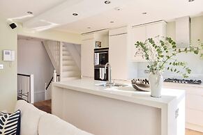 The Notting Hill Hideout - 2bdr Apartment