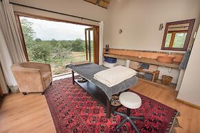 Toro Yaka Bush Lodge