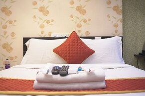 Hotel Golden Inn