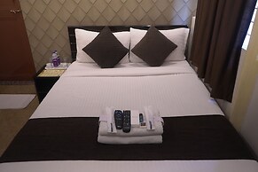Hotel Golden Inn