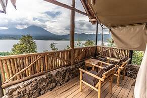 My Hill Eco-Lodge