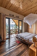 My Hill Eco-Lodge