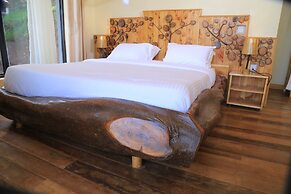 My Hill Eco-Lodge