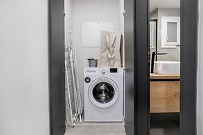 Astoria -Luxury 2-BR Apartment in Athens