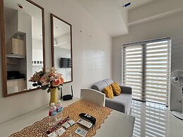 Budget Bunk Studio Comfort