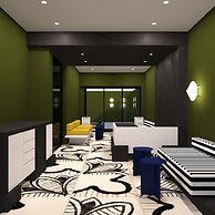 The Pal Living in a Concept